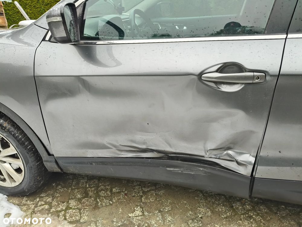 Nissan Qashqai 1.2 DIG-T N-Tec EU6 - 11