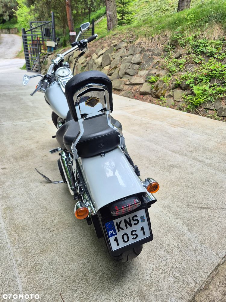 Harley-Davidson Dyna Fat Bob - 11