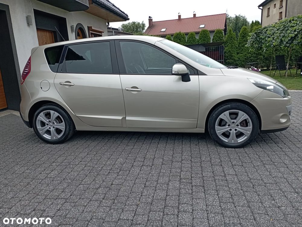 Renault Scenic 1.6 16V 110 Expression - 7