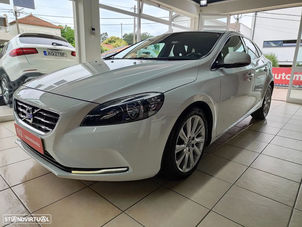 Volvo V40 D2 Momentum - 7