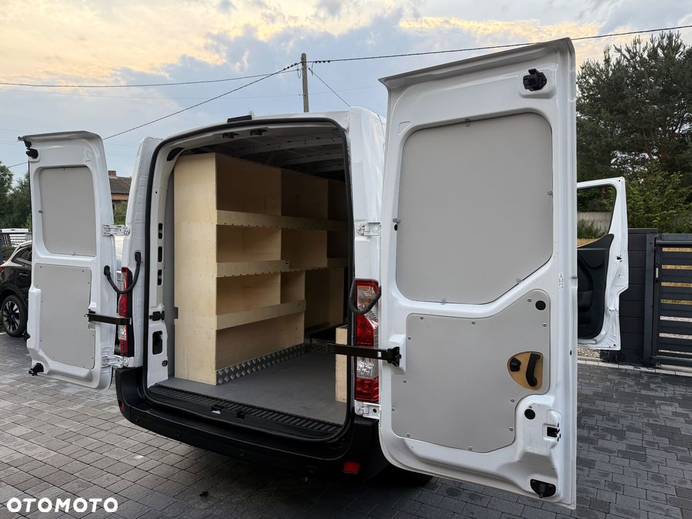 Renault Master - 36
