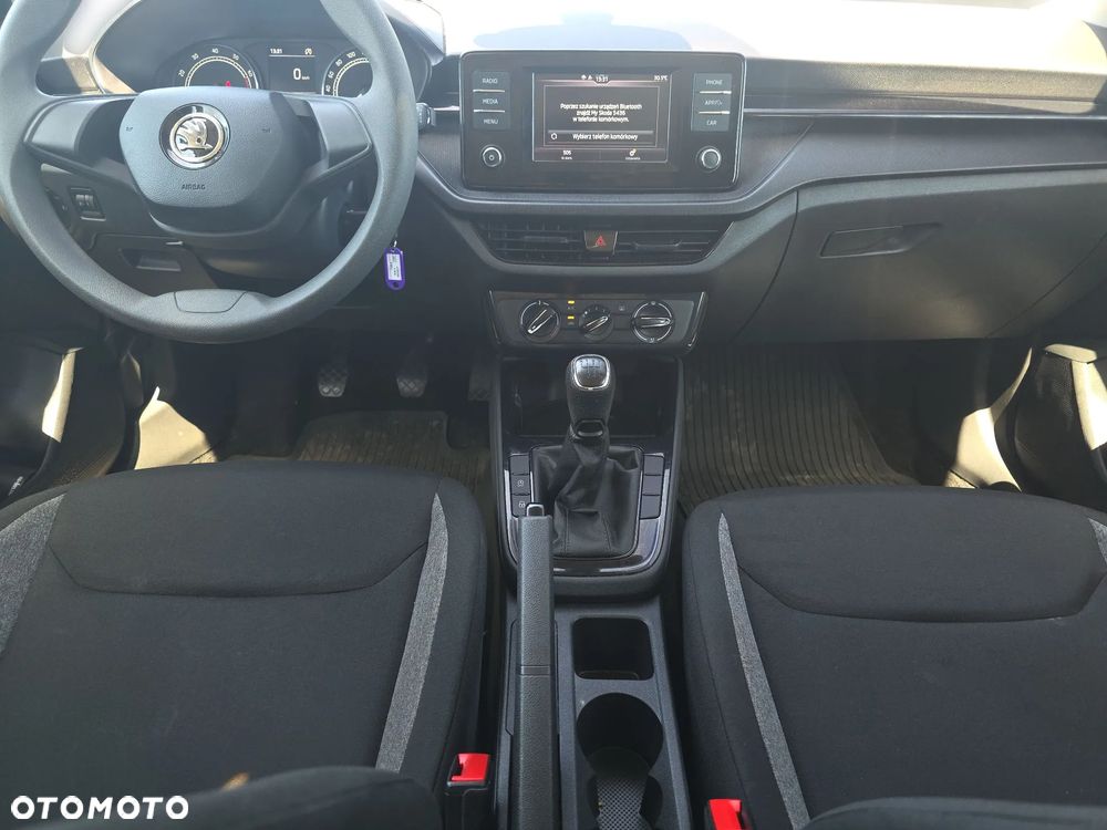 Skoda Fabia 1.0 TSI Active - 18