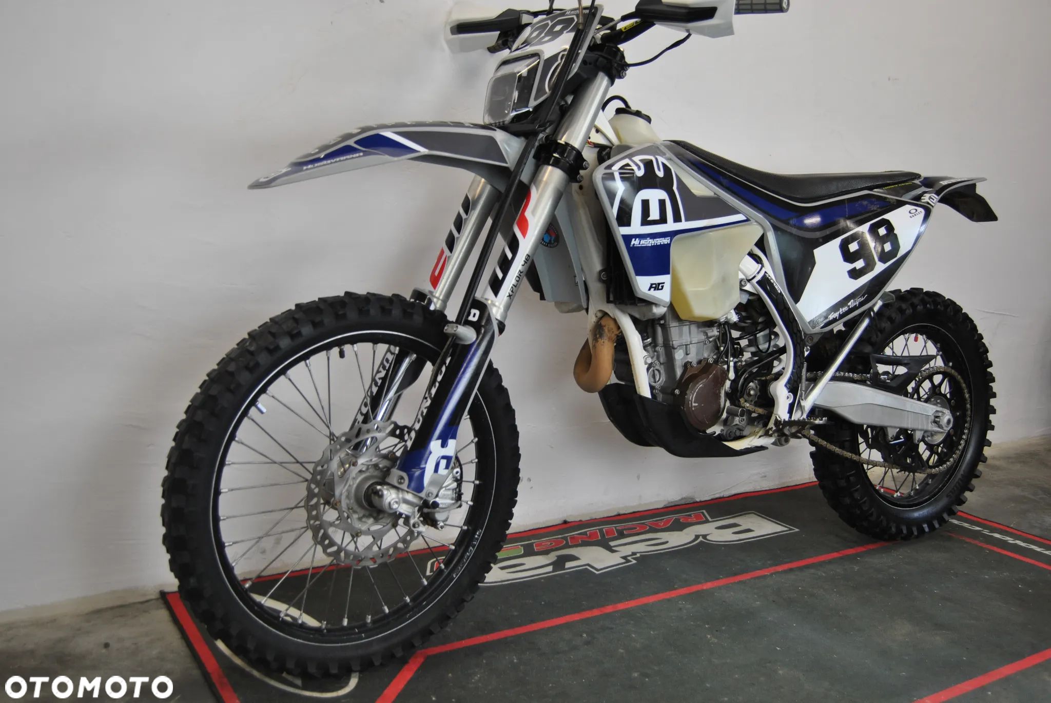 Husqvarna FE - 1