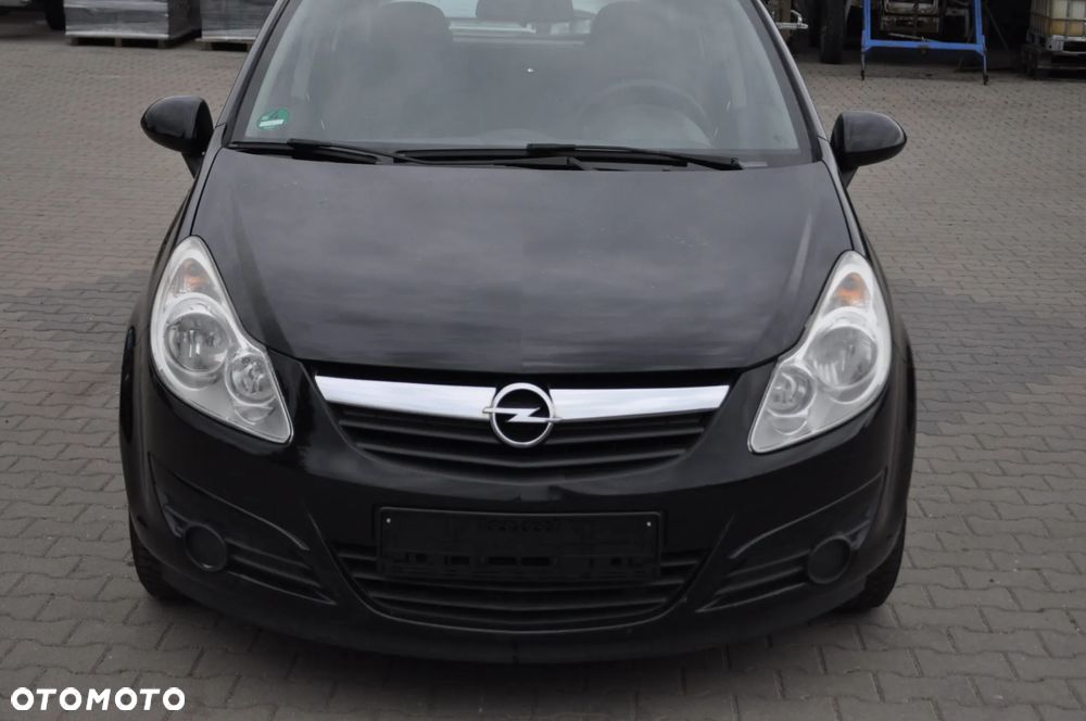 Opel Corsa 1.2 16V Cosmo - 2