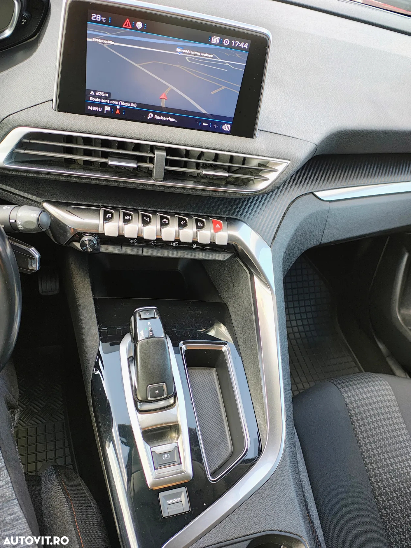 Peugeot 3008 BlueHDi 130 Stop & Start EAT8 Active Business-Paket - 8