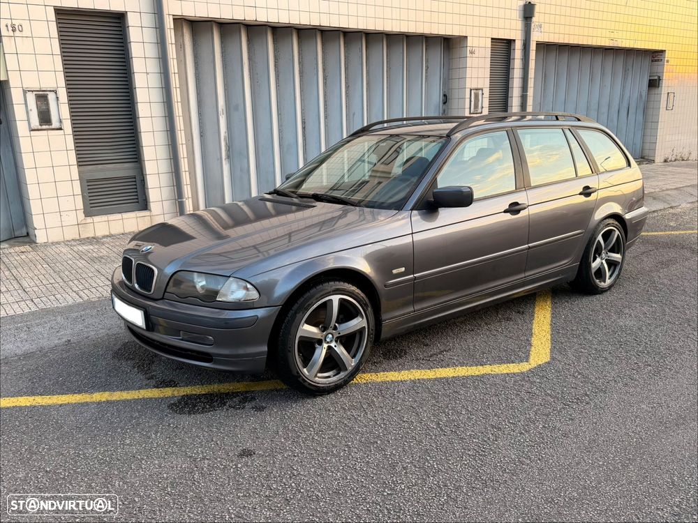 BMW 320 d Touring - 1
