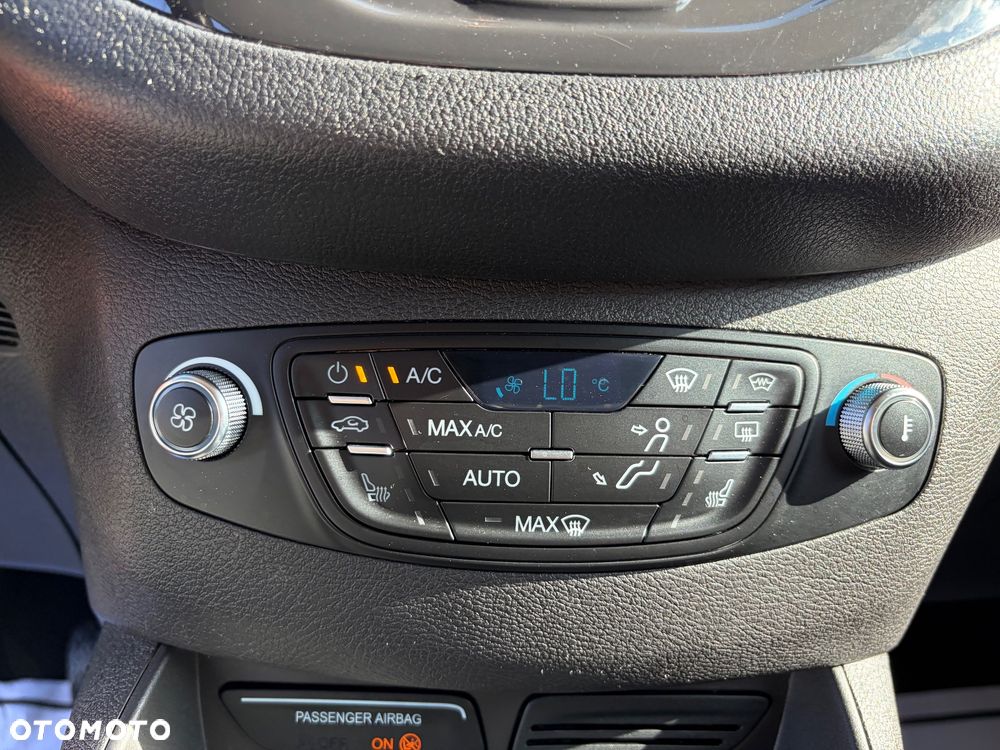 Ford Tourneo Courier 1.5 TDCi Ambiente - 16