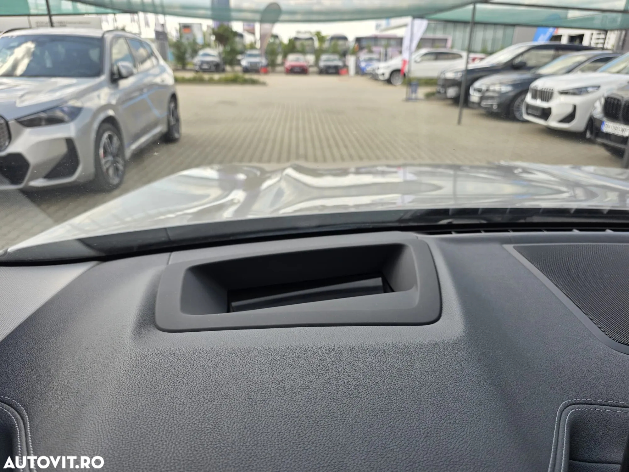 BMW iX3 Standard - 16