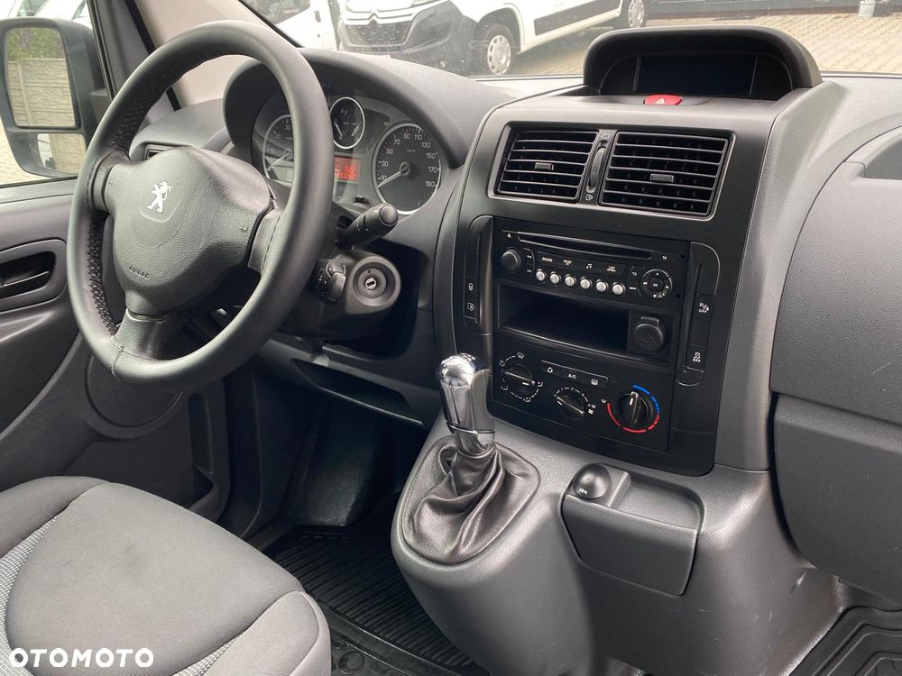 Peugeot Expert - 16