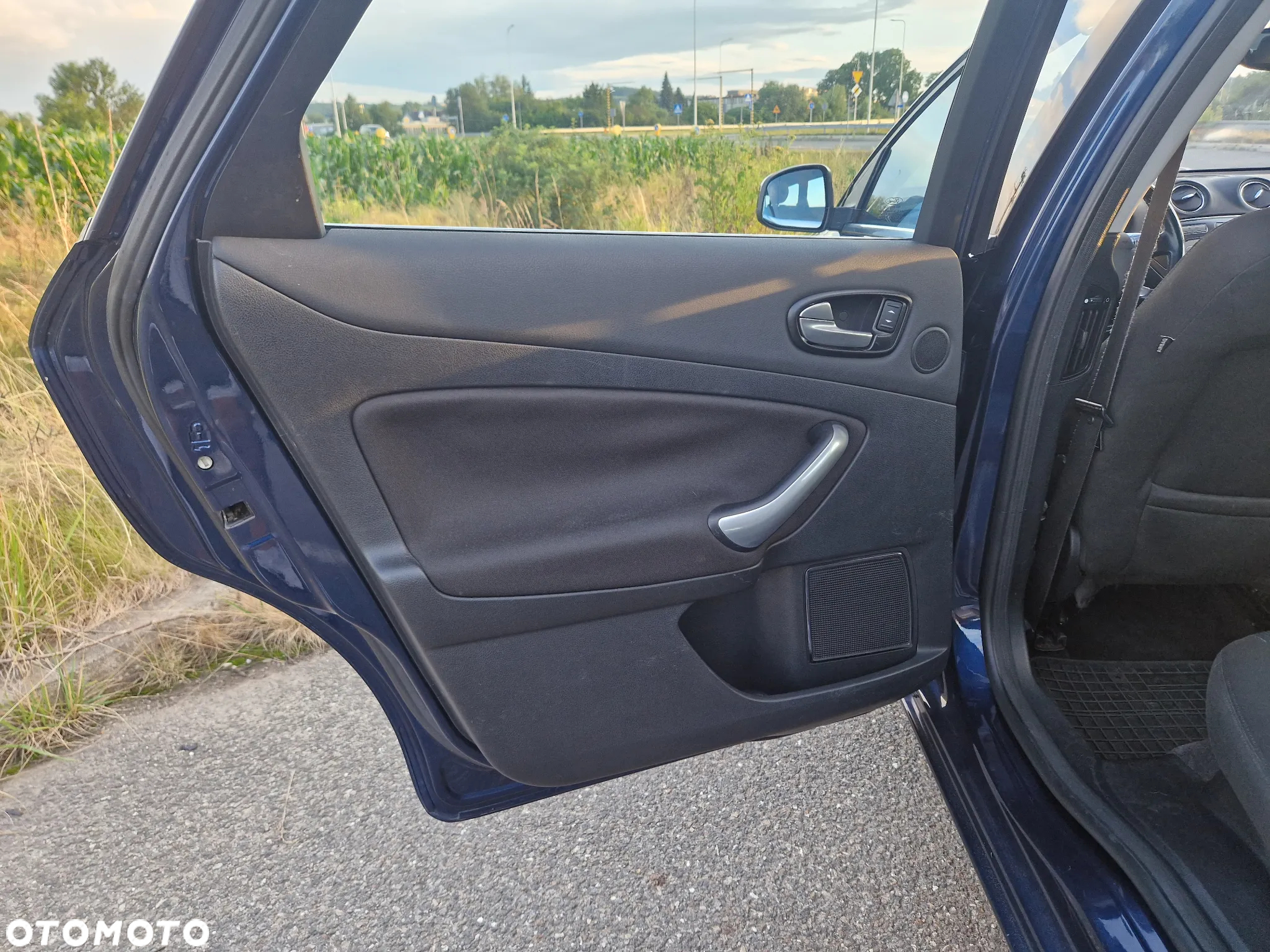 Ford Mondeo 2.0 Titanium - 23