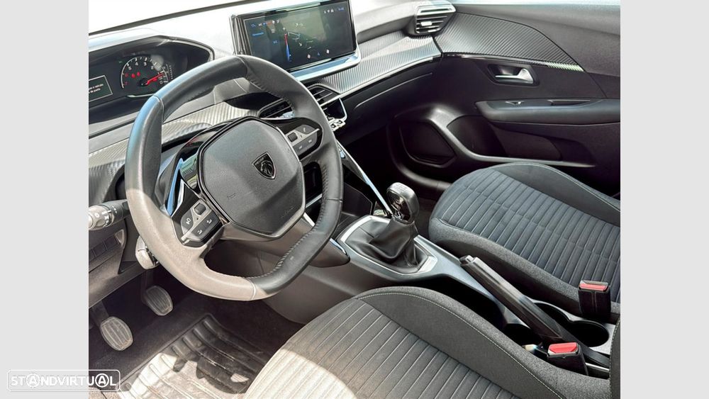 Peugeot 208 1.2 PureTech Active - 13