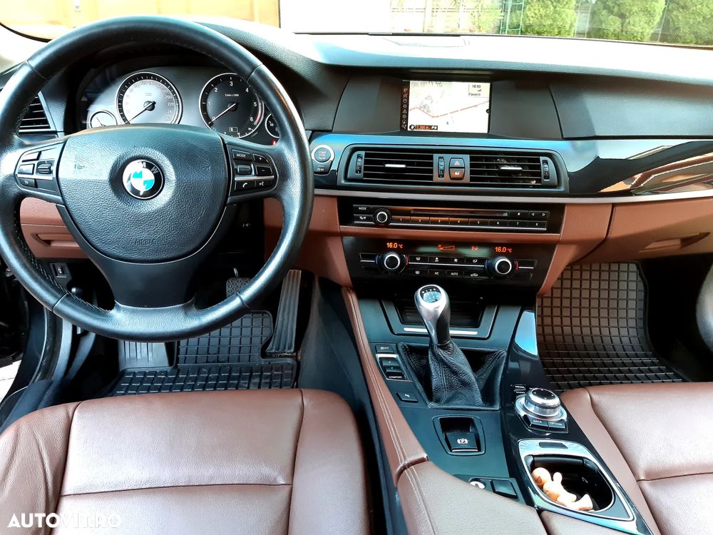 BMW Seria 5 520d - 5