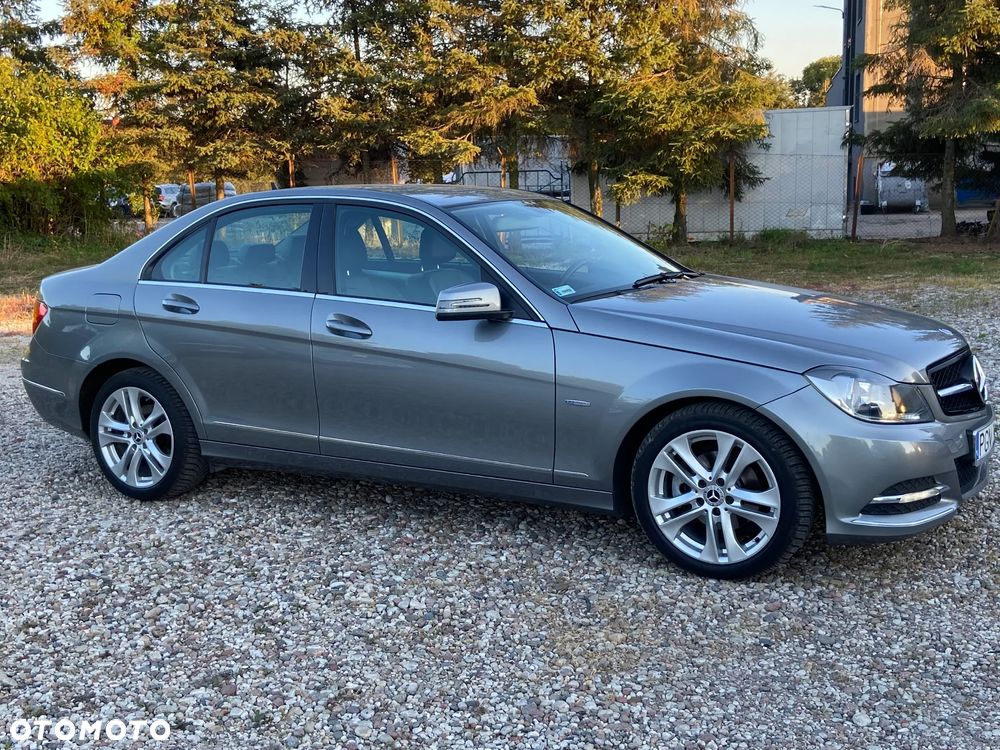 Mercedes-Benz Klasa C 180 CDI Avantgarde Edition - 6
