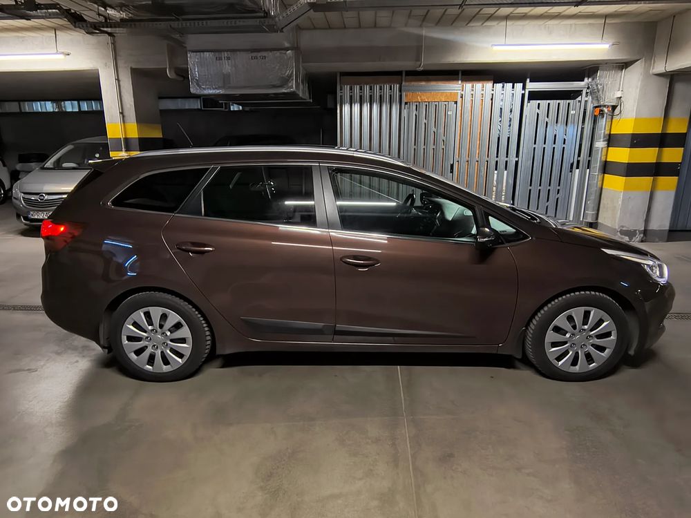 Kia Ceed 1.6 CRDi L - 11