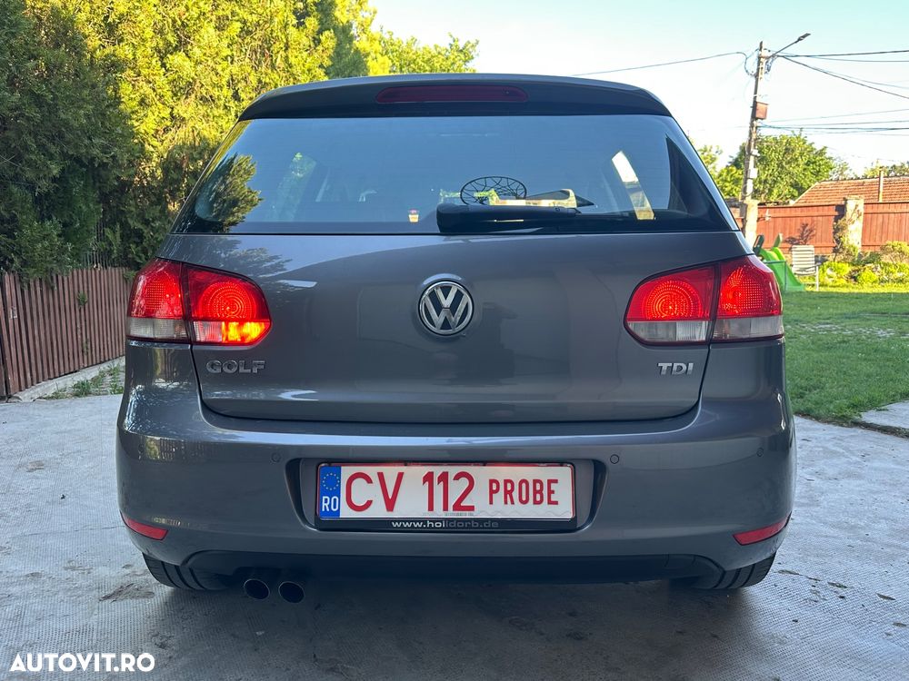Volkswagen Golf 2.0 TDI DPF Comfortline - 14