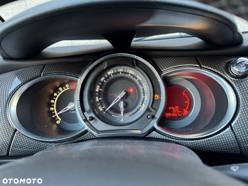 Citroën DS3 THP 155 SportChic - 13