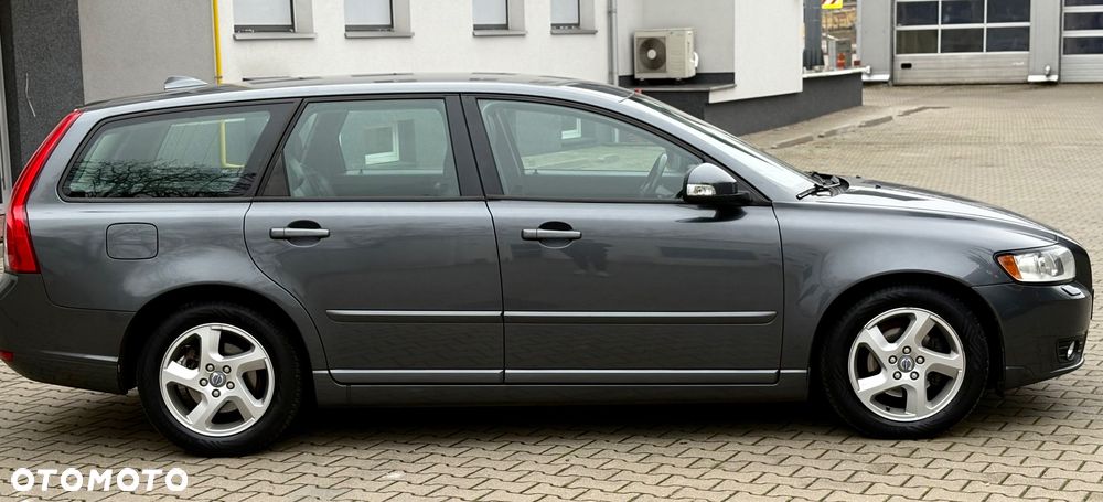Volvo V50 DPF DRIVe Business Edition - 4