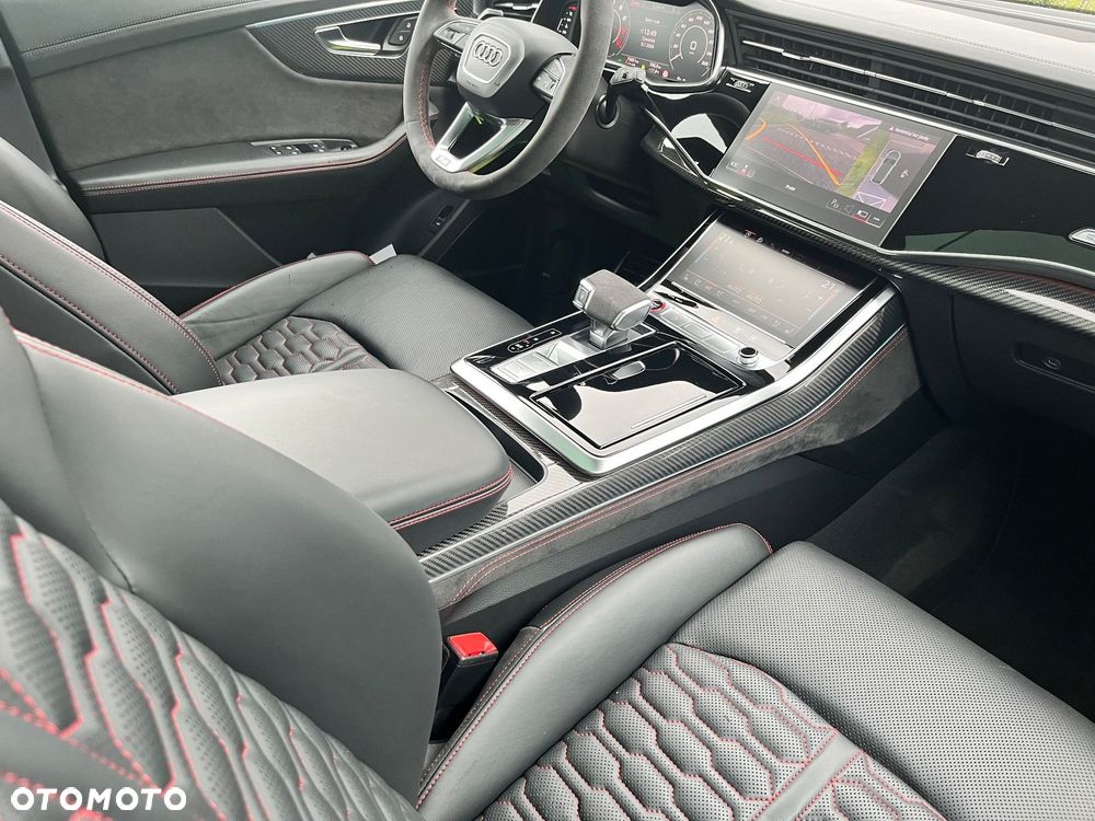 Audi RS Q8 - 22