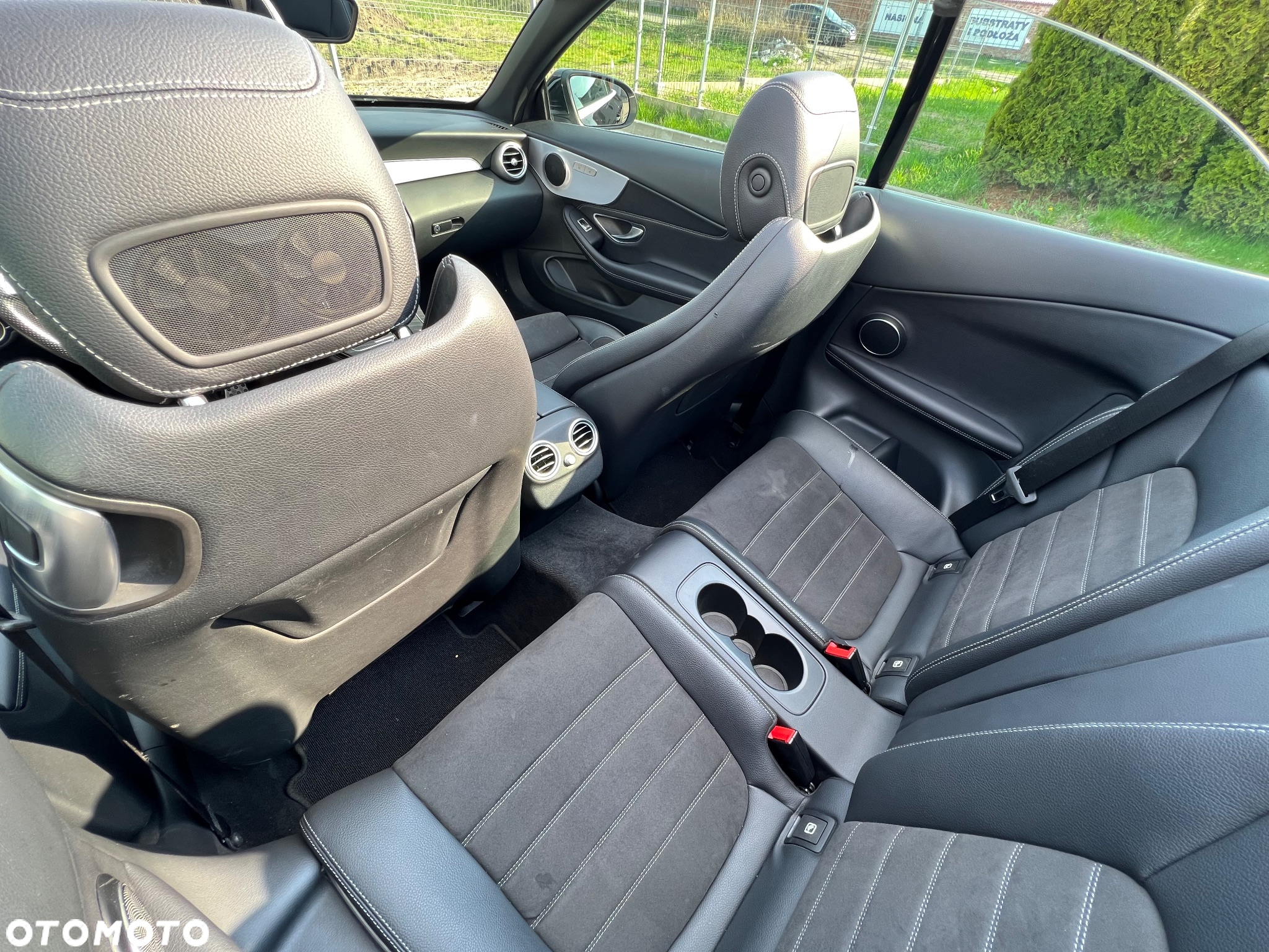 Mercedes-Benz Klasa C 200 Cabrio 9G-TRONIC AMG Line - 15