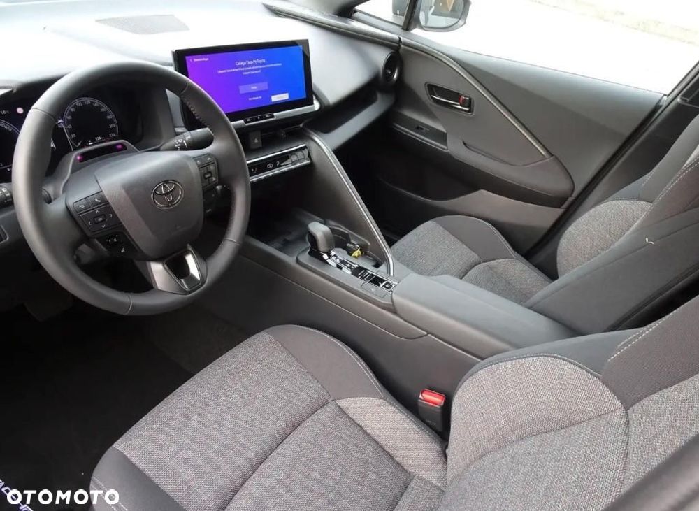 Toyota C-HR - 9