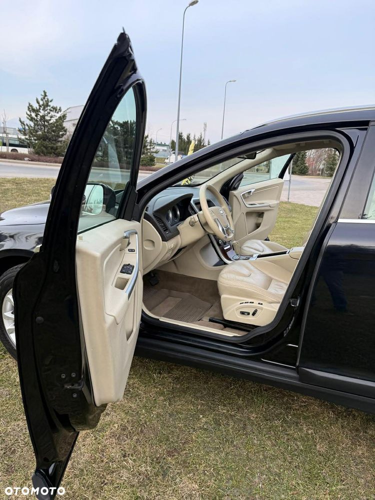 Volvo XC 60 2.4D AWD Summum - 5