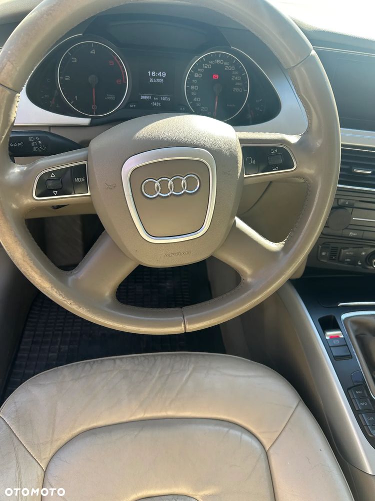 Audi A4 Avant 2.0 TDI - 9