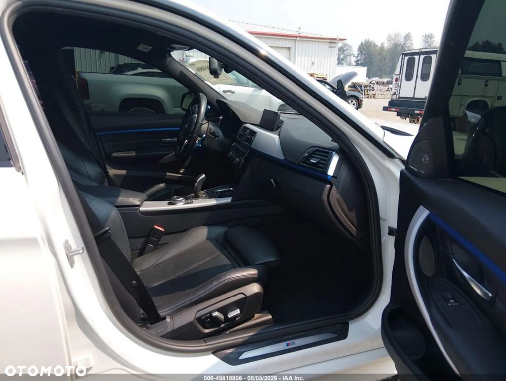BMW Seria 3 340i xDrive Edition M Sport Shadow - 12