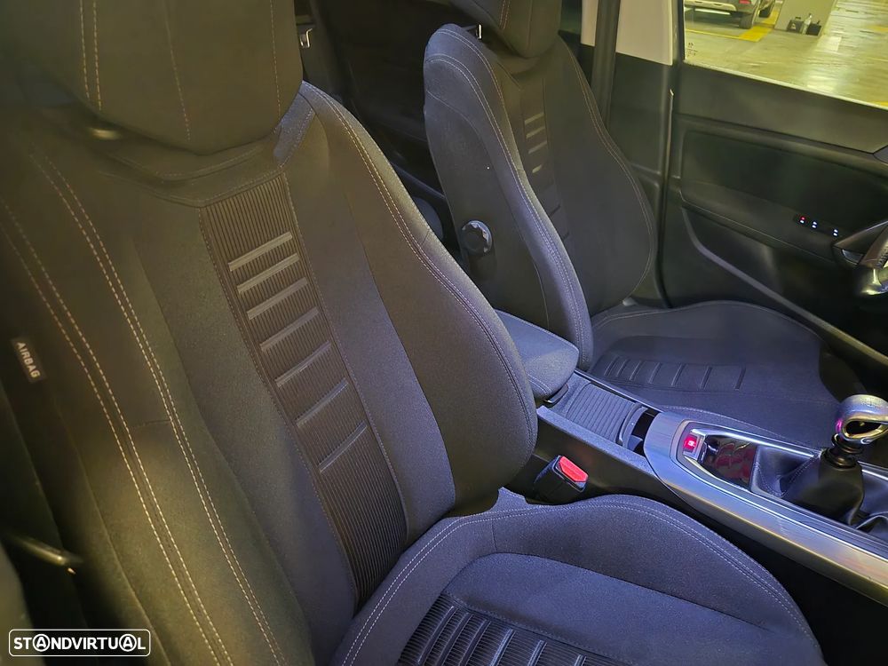 Peugeot 308 SW e-HDi 115 Stop & Start Allure - 38