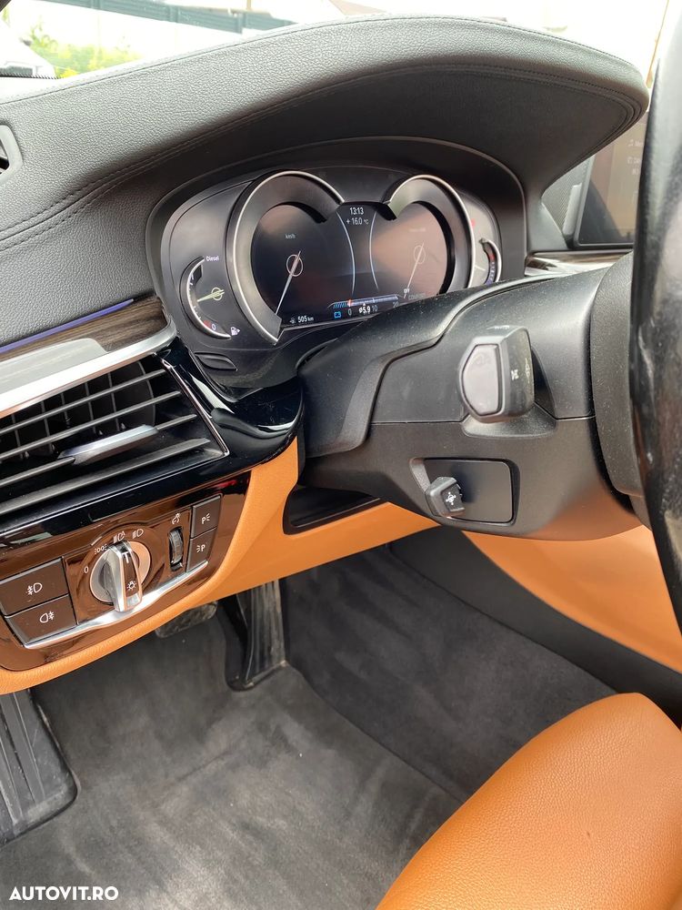 BMW Seria 5 520d Aut. Luxury Line - 19