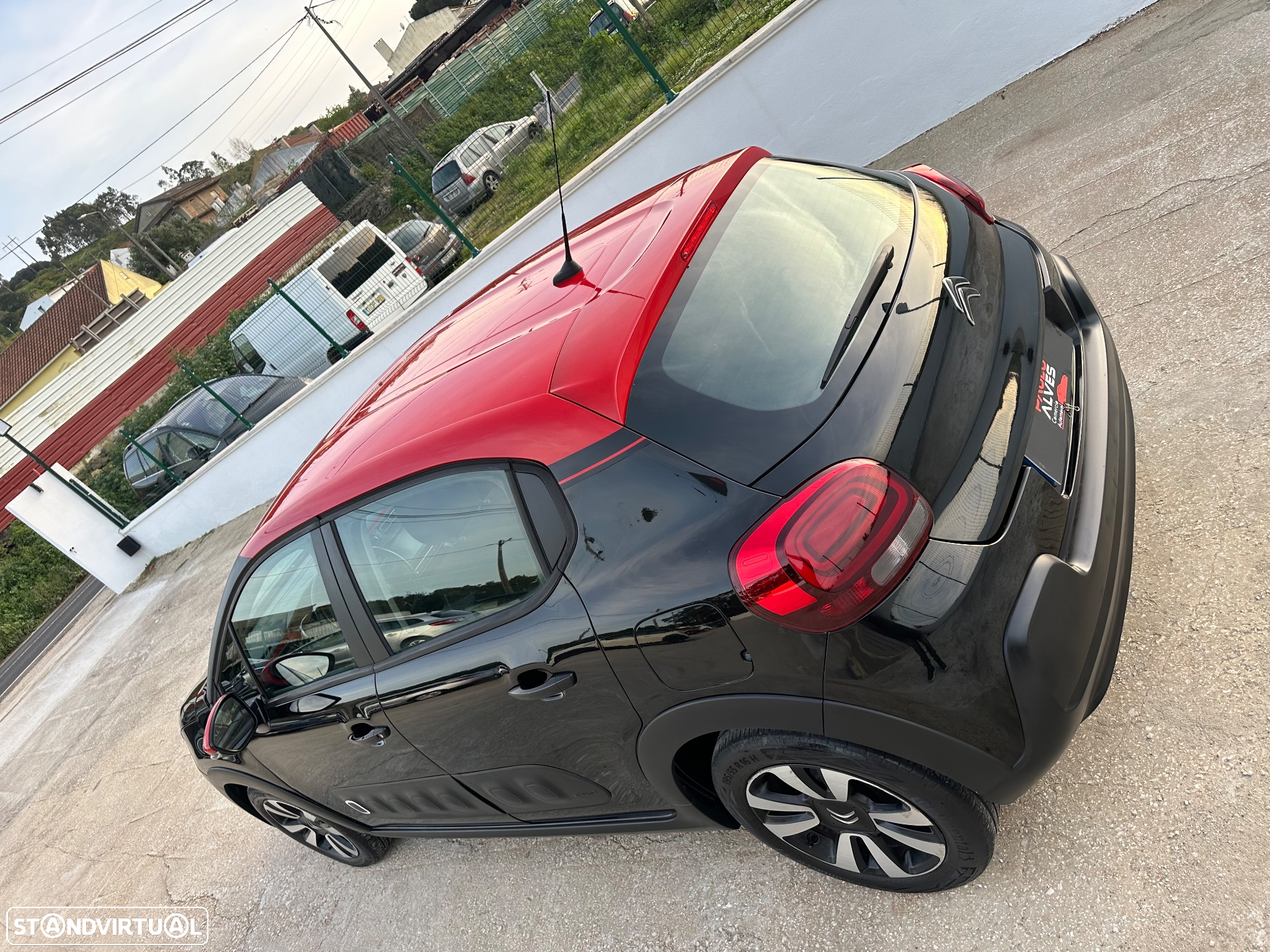 Citroën C3 1.2 PureTech Shine - 30