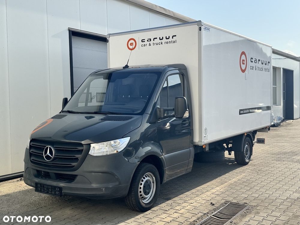 Mercedes-Benz Sprinter - 2