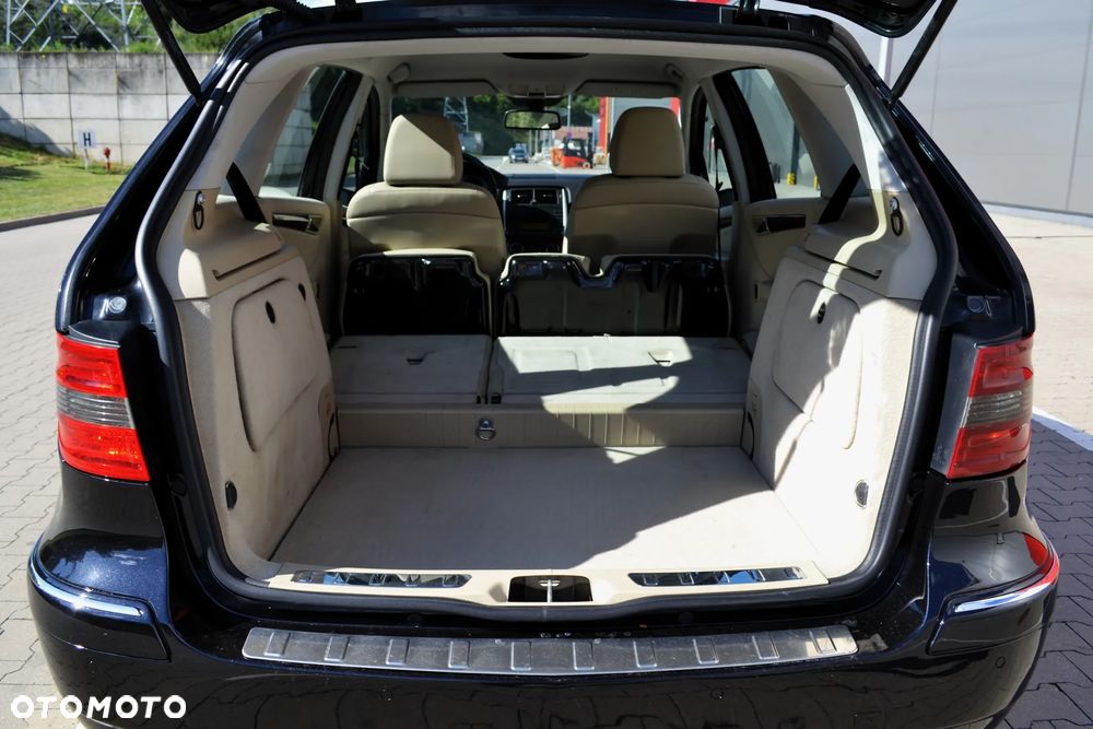 Mercedes-Benz Klasa B 180 CDI - 33