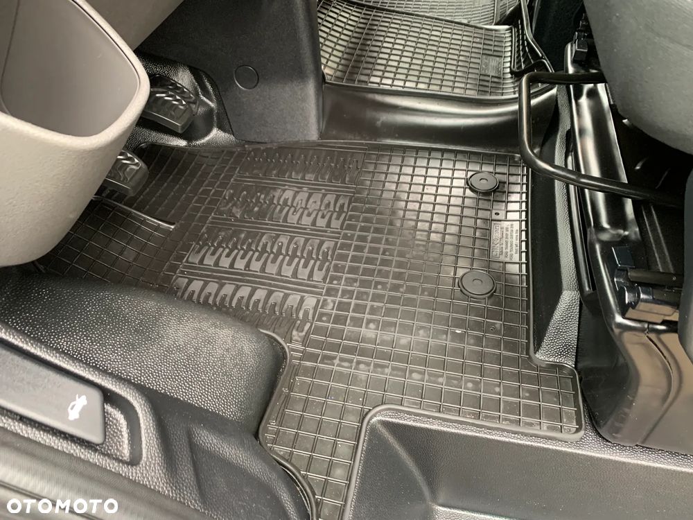 Ford Transit Custom L1H1 300S Lift Trend Mocny silnik 2.0TDCI Euro-6 VAN z Homologacją VAT-1 - 38