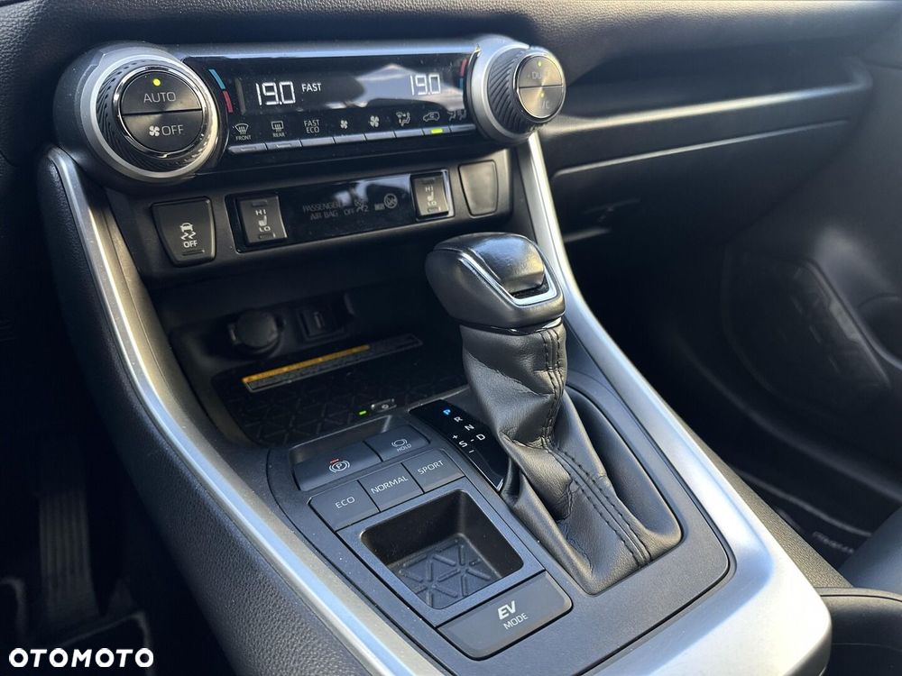 Toyota RAV4 2.5 Hybrid Selection 4x2 - 21