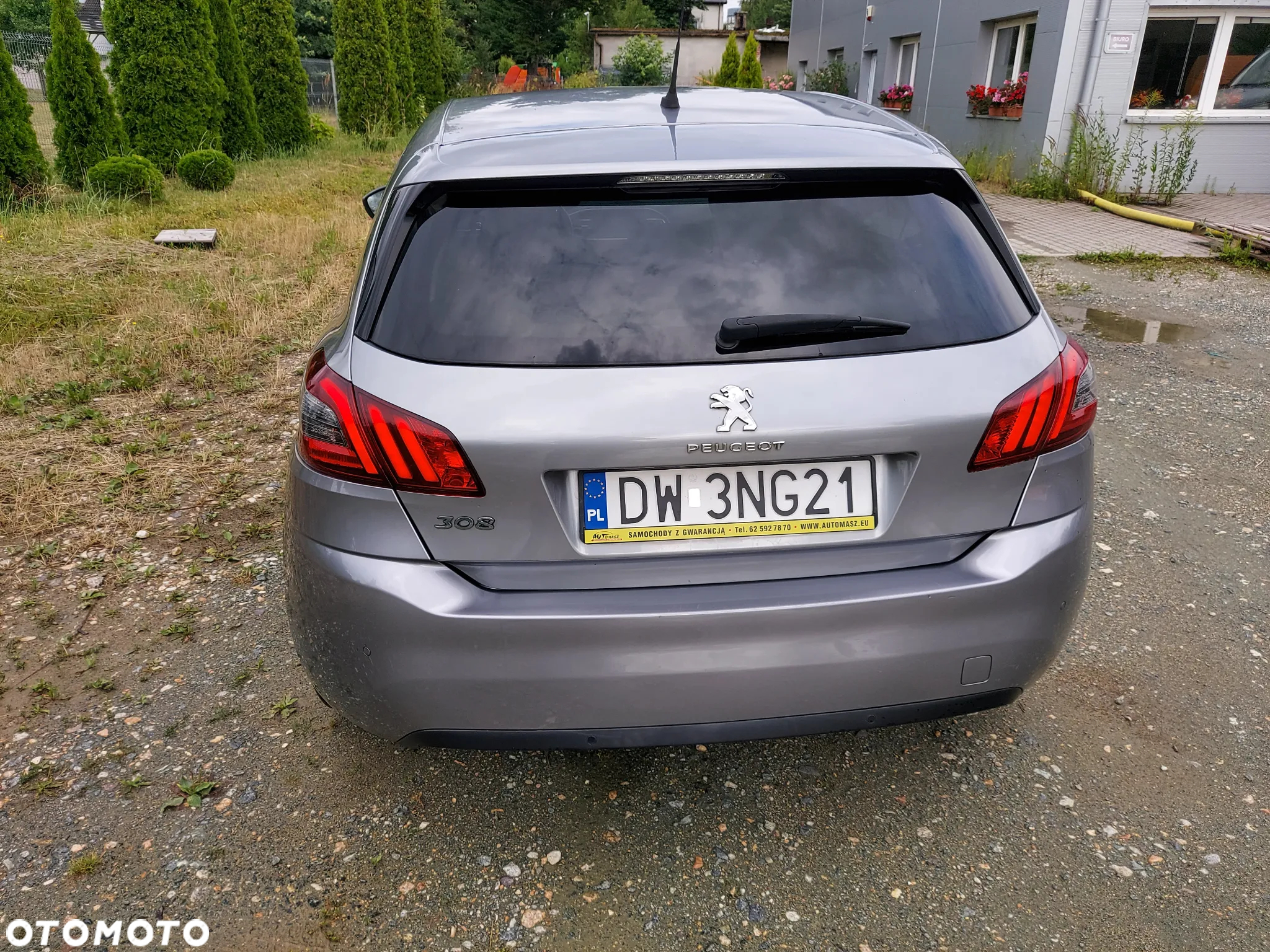 Peugeot 308 1.2 PureTech Business Line S&S - 4