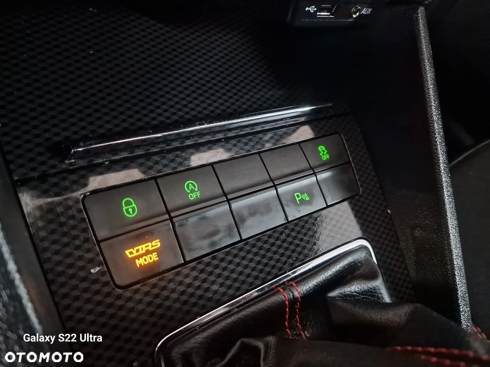 Skoda Octavia 2.0 TSI RS - 27