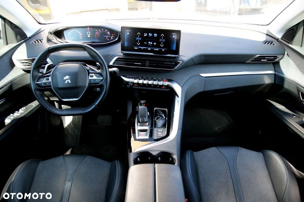 Peugeot 3008 1.2 PureTech Allure Pack S&S EAT8 - 18
