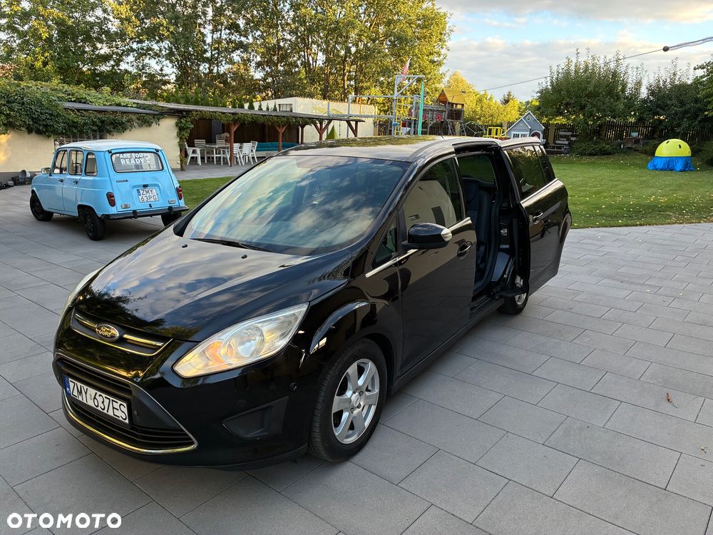 Ford Grand C-MAX - 3