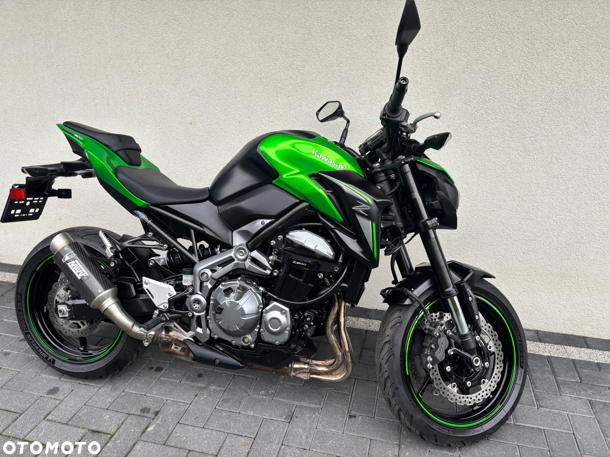 Kawasaki Z 900 - 6