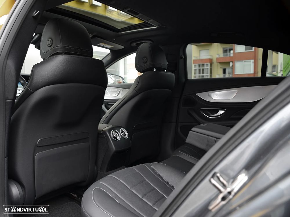 Mercedes-Benz CLS 400 d 4Matic AMG Line - 29