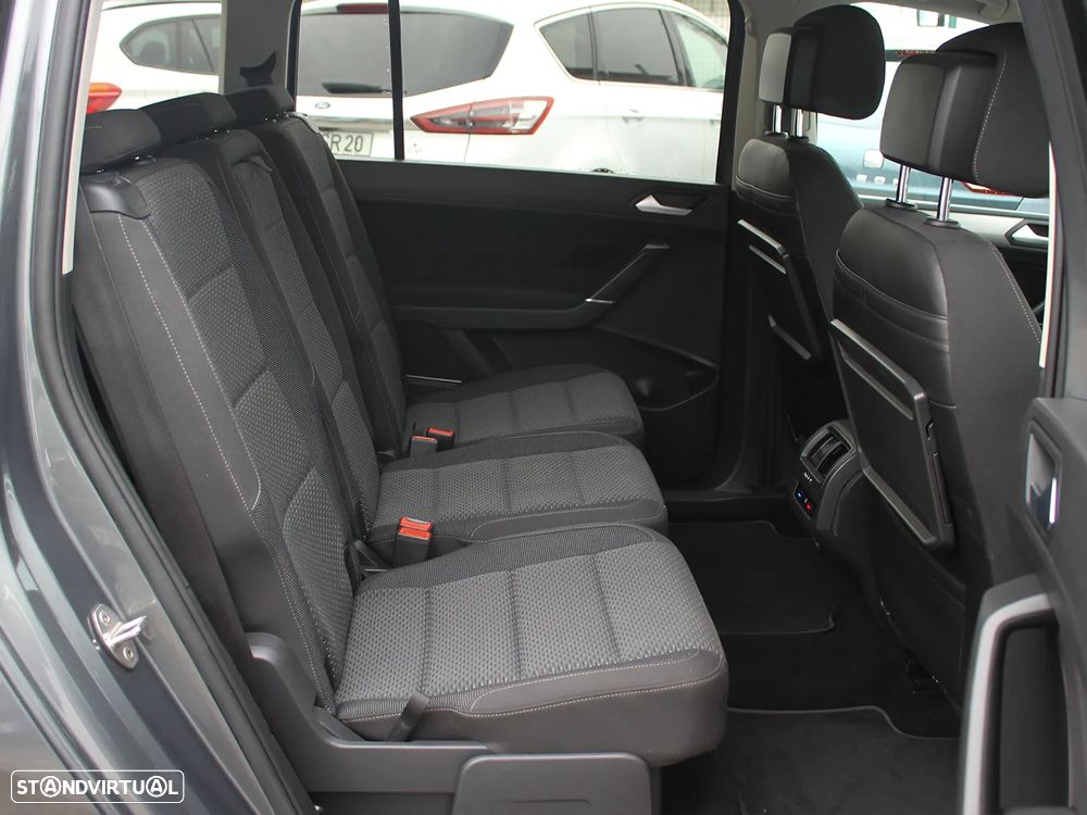 VW Touran 1.6 TDI Confortline - 15