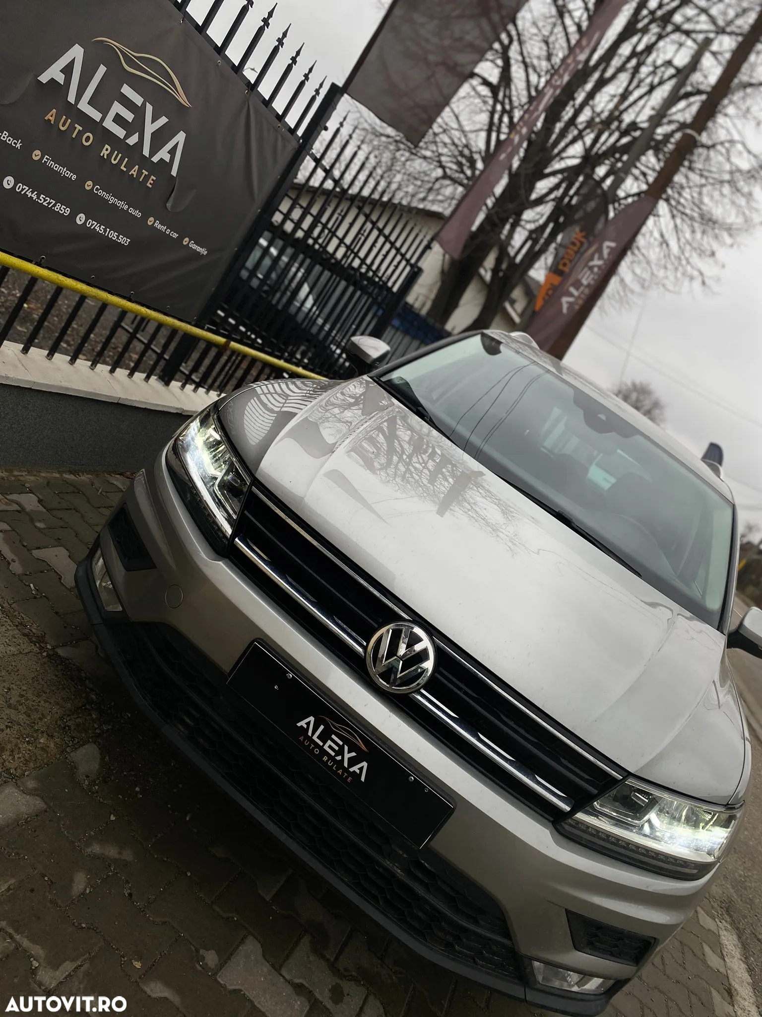 Volkswagen Tiguan 1.6 TDI SCR Comfortline - 13