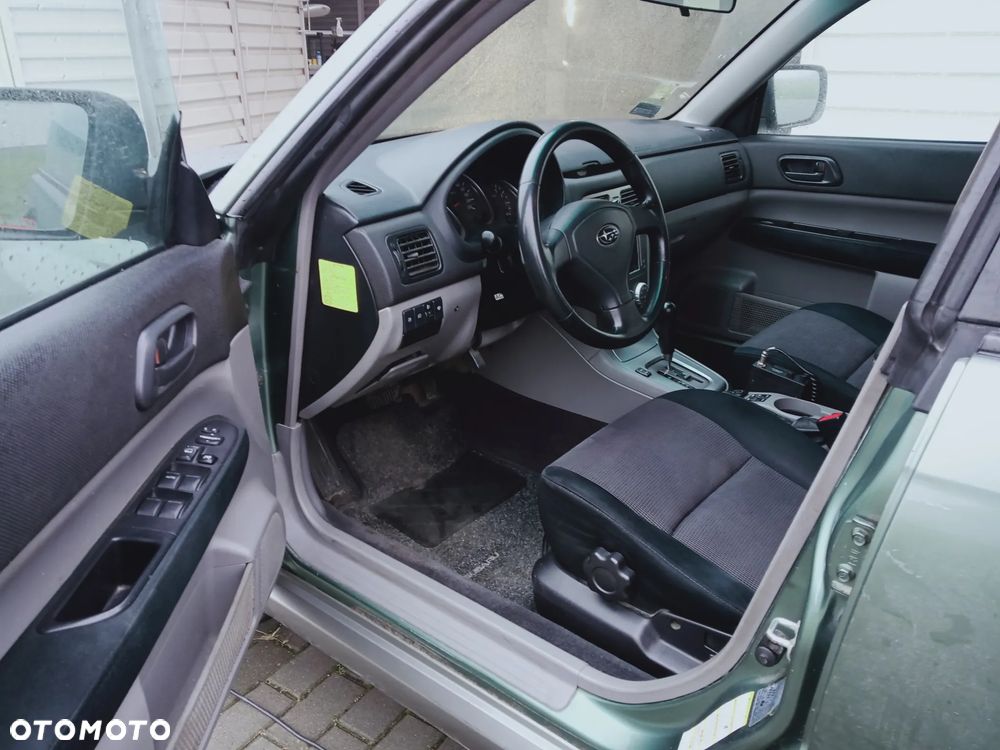 Subaru Forester 2.0 XL - 7