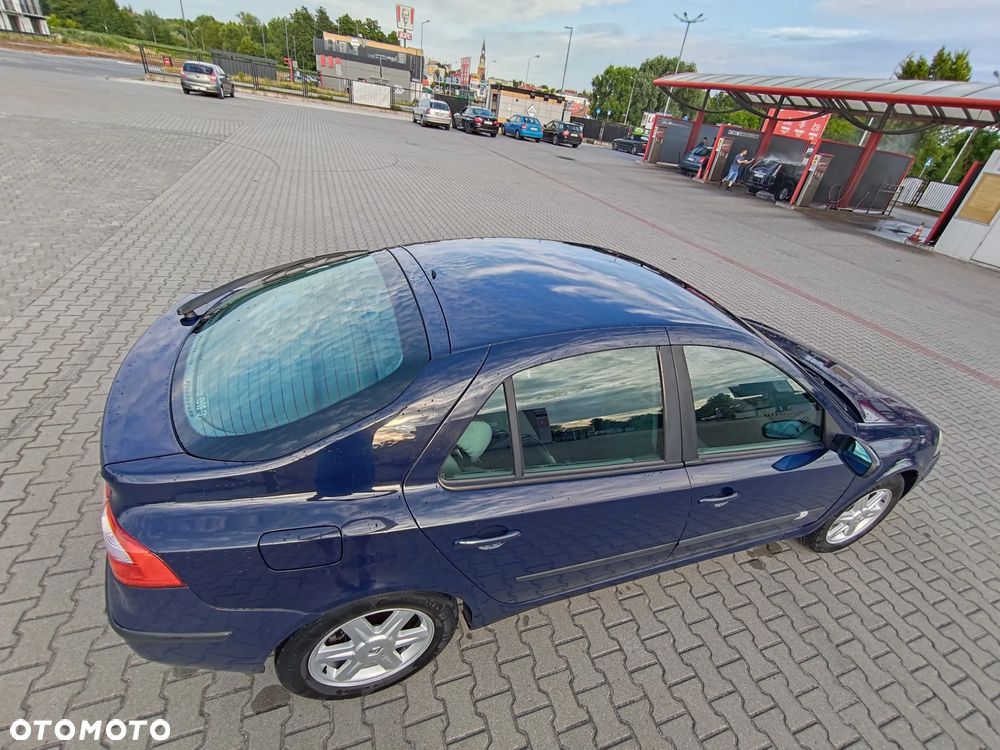 Renault Laguna 1.6 Expression - 8