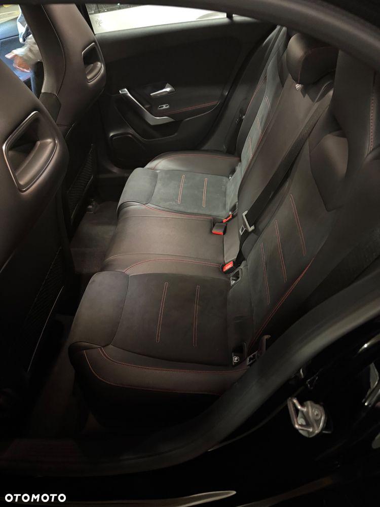 Mercedes-Benz Klasa A 180 AMG Line 7G-DCT - 15