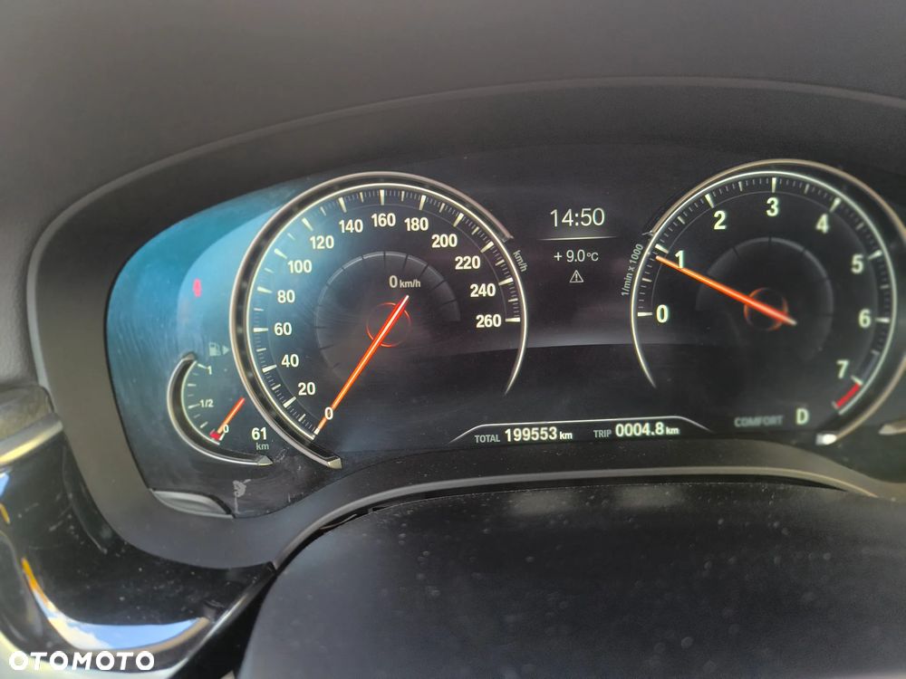 BMW Seria 5 530i xDrive - 21