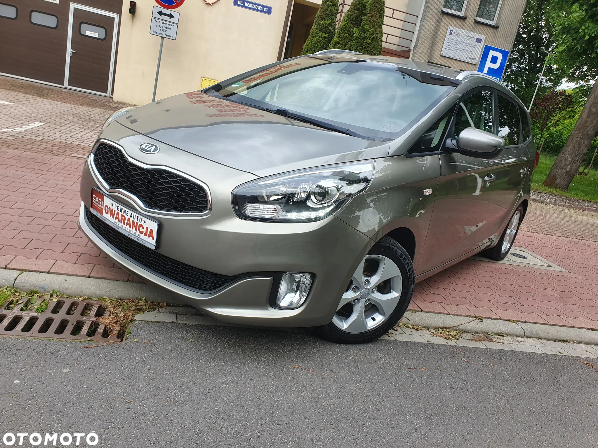 Kia Carens 2.0 GDI XL 7os - 4