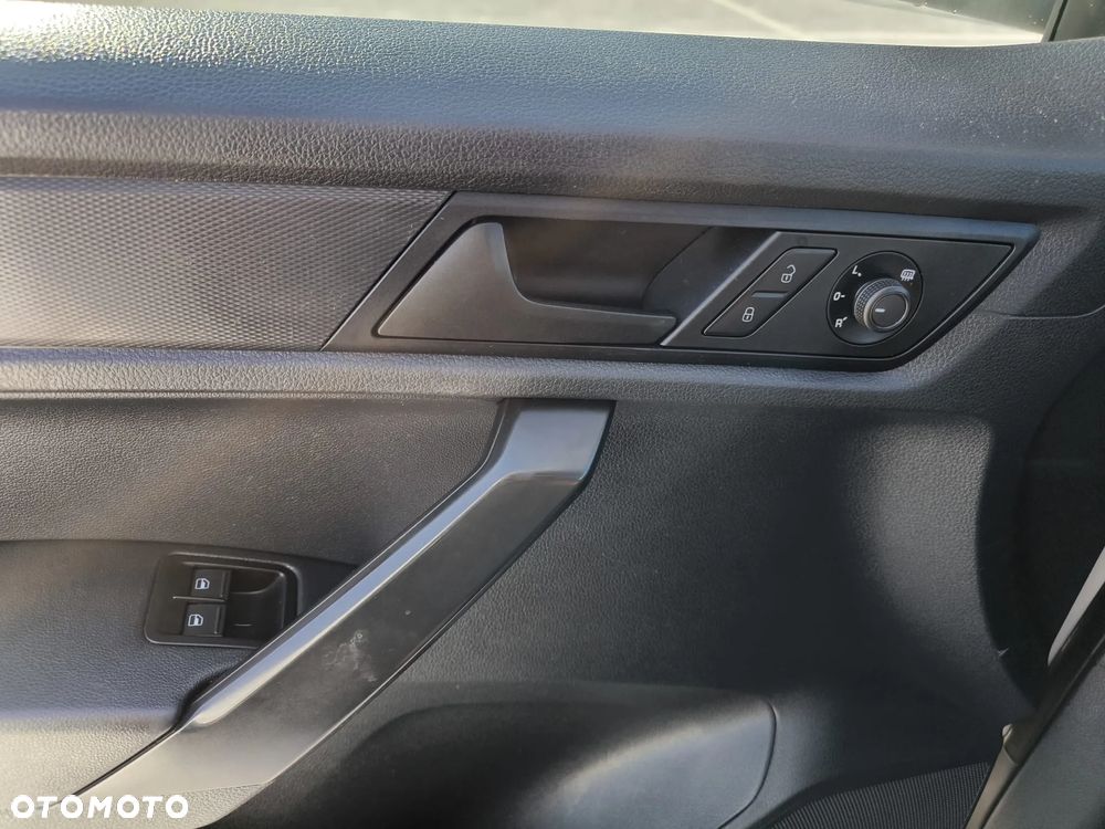 Volkswagen Caddy - 13