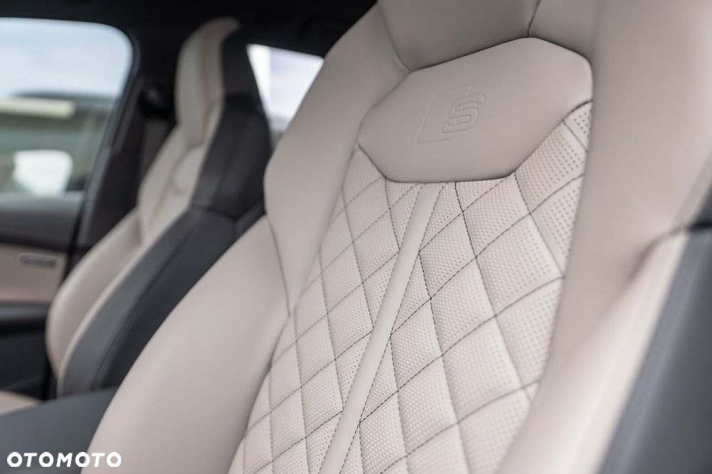 Audi Q7 50 TDI mHEV Quattro S Line Tiptr - 12