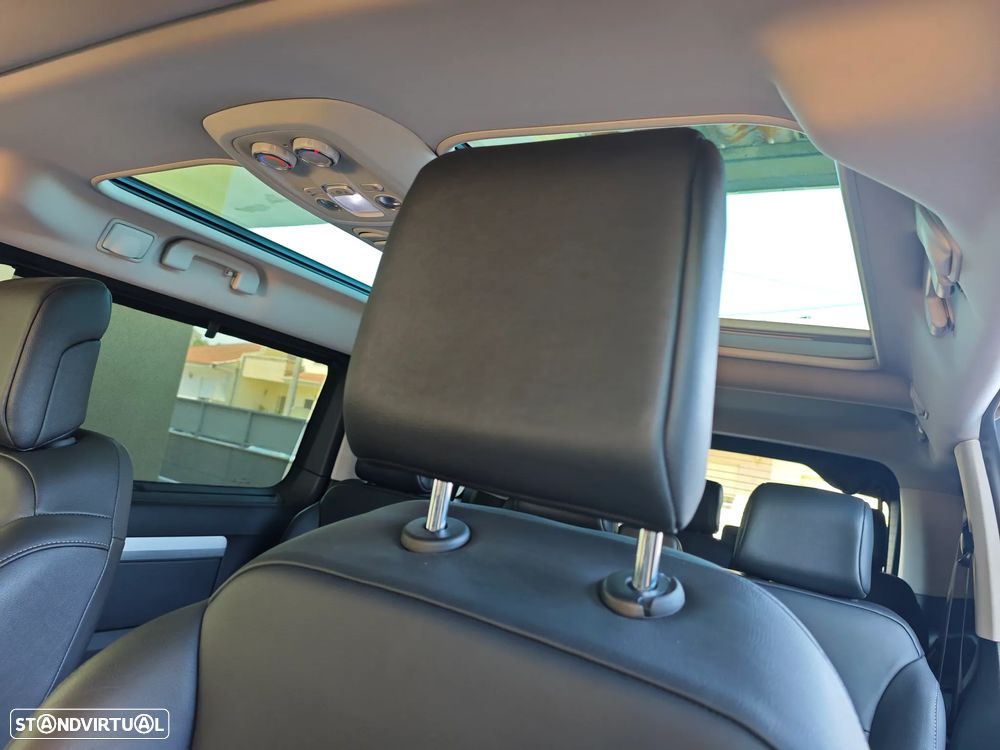 Peugeot e-Traveller L3 (50kWh) Business VIP - 32